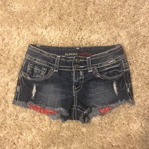 ‘Almost famous’ shorts